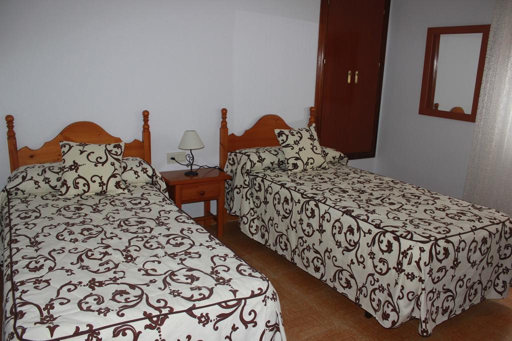 Algarrobena Algarrobo